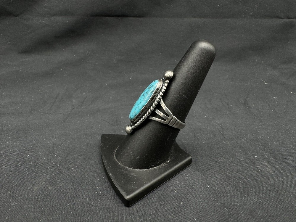 Vintage Native American Sterling Silver Turquoise Ring, Size 7.75