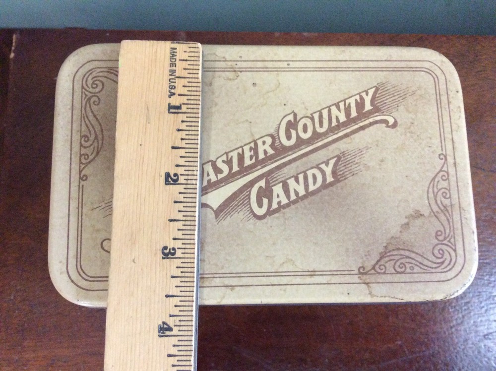 Lancaster County Candy Hinged Tin Panoramic View Penn Square 1905 on side ✔