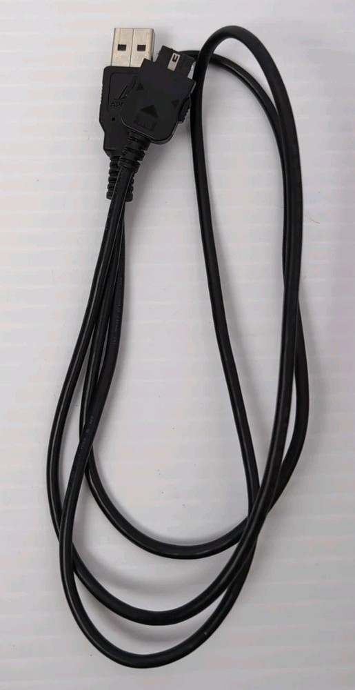 APOGEE JAM – Studio Quality Guitar USB Input Interface Cords Pictured Included