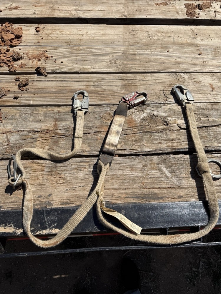 Guardian Double Hook Fall Protection Lanyard Shock Absorbing Used