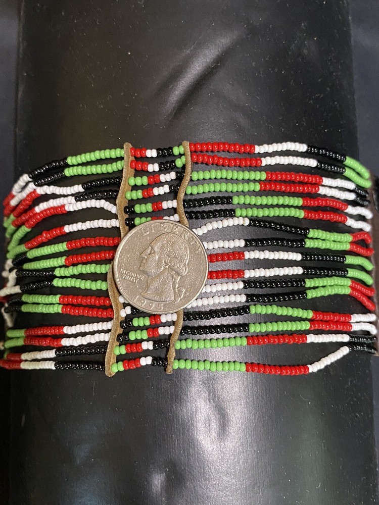 VINTAGE 7.5” MICROBEADED 16 STRAND BRACELET