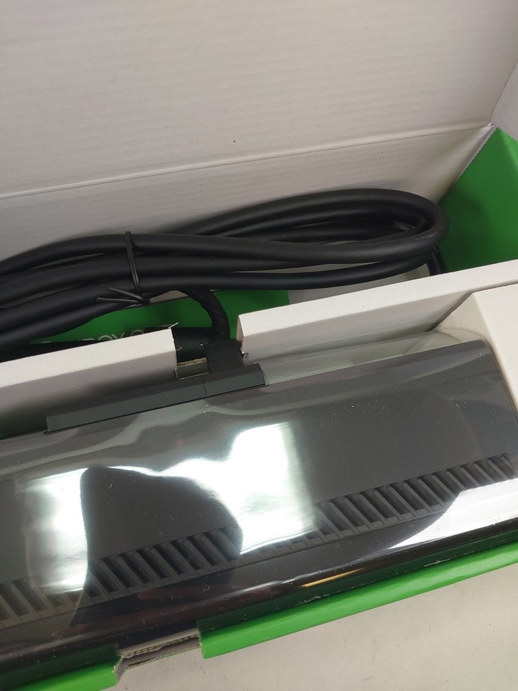 Microsoft Xbox One Kinect Sensor Model 1520 2016 New OPEN BOX
