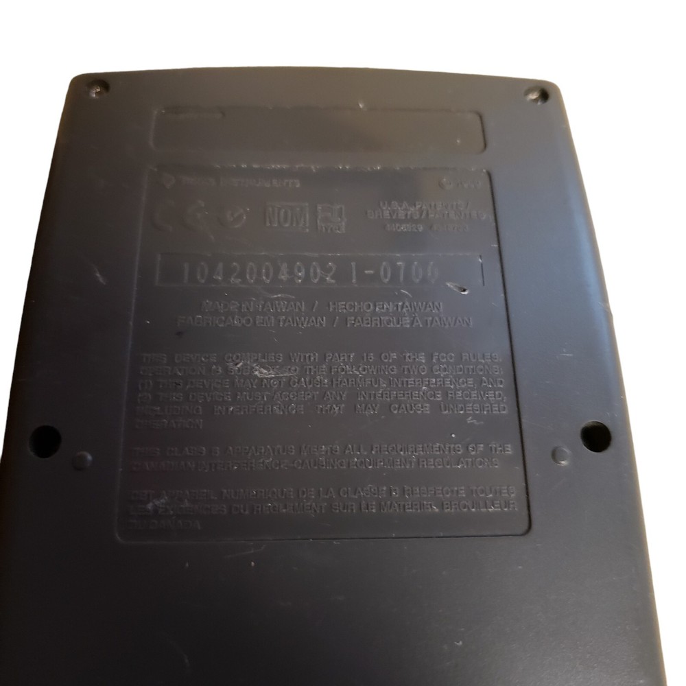 Texas Instruments TI-82 Calculator With Hard Case Tested Working