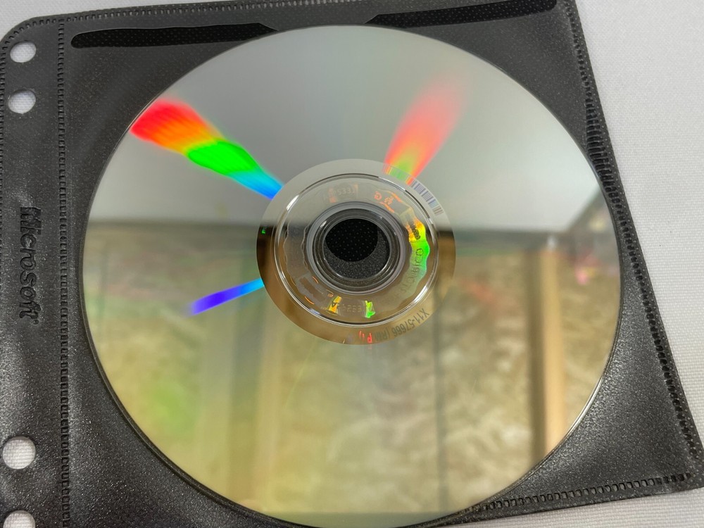 Microsoft SQL Server 2005 for DVD Installations Windows PC 6-Disc Set Software