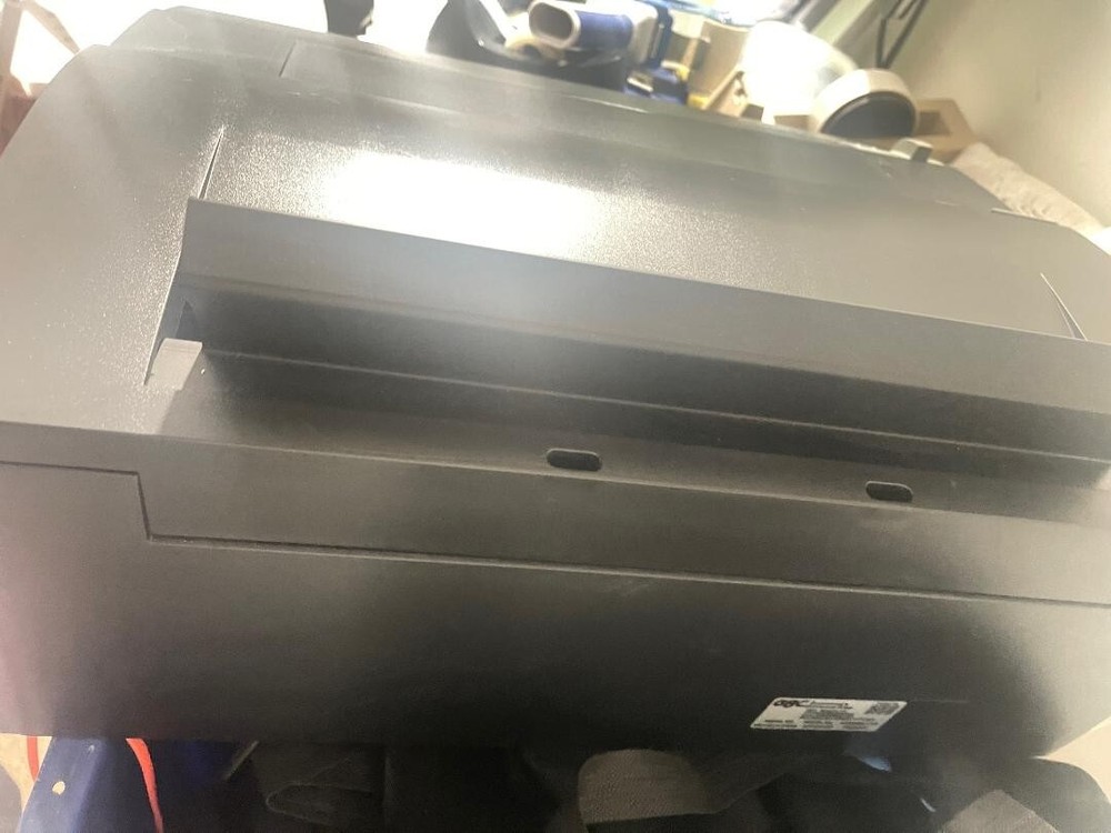 GBC Wirebind W400 Book Binding Machine (DR)