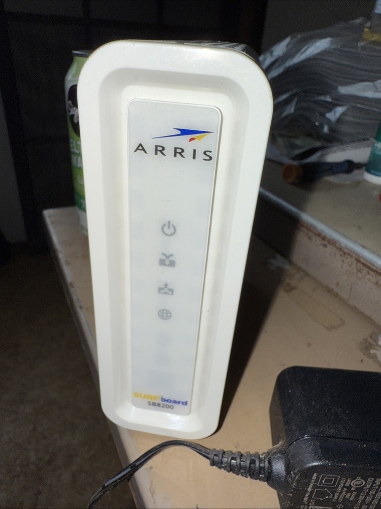ARRIS SB8200 10 Gbps 2 Port Cable Modem