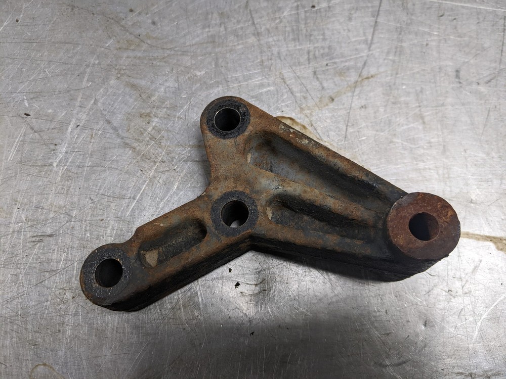 Accessory Bracket For 00-02 Dodge Neon 2.0