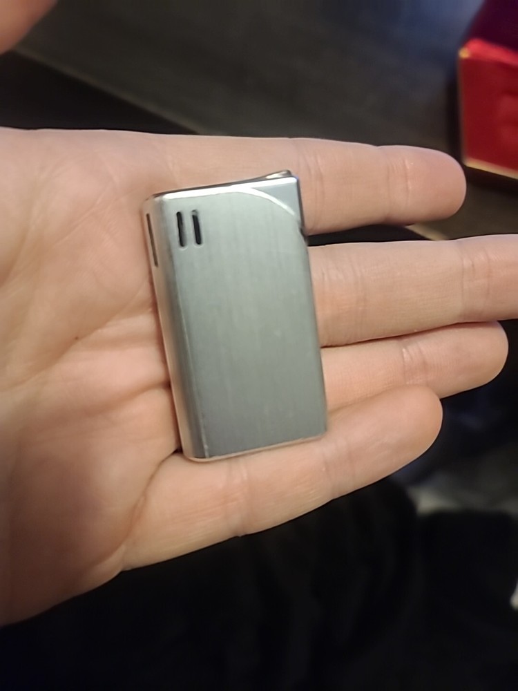RONSON, No Flint No Battery Quartz Electronic Butane Lighter
