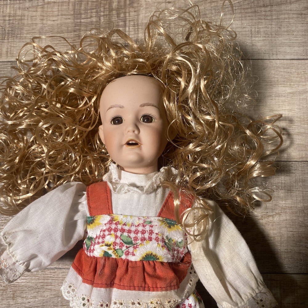 Haunted Doll Active Spirit -Sunny