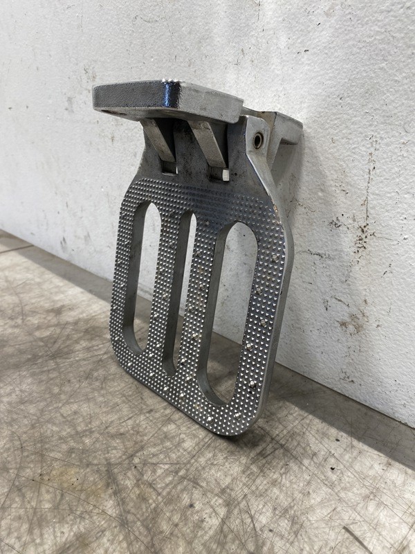 2012 International 7500 Step (723-10762)