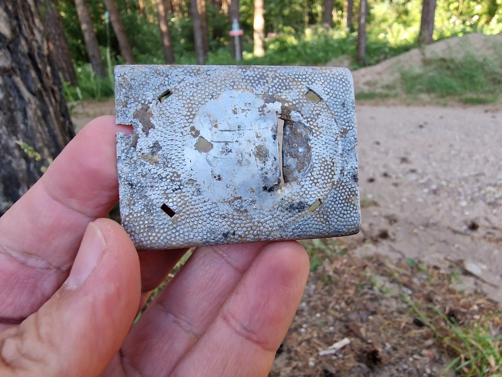 WW2 Original German Buckle Front Item Relic.