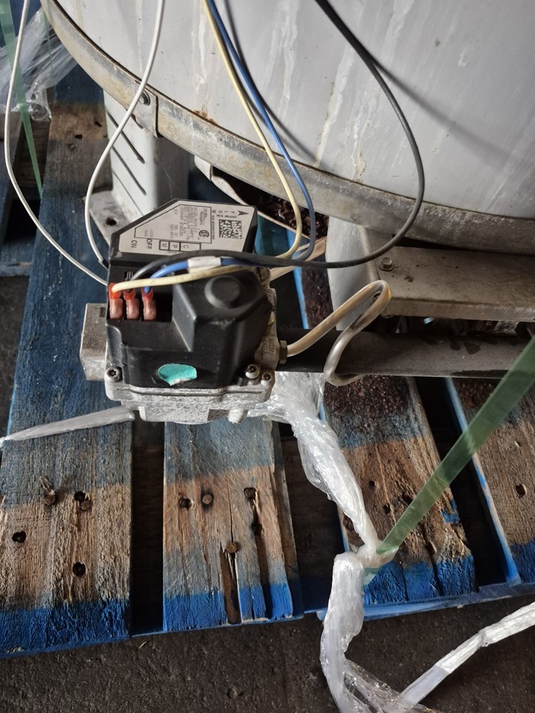 Ao Smith Btr -120118 Metal Natural Gas Powered Automatic Storage Water Heater...