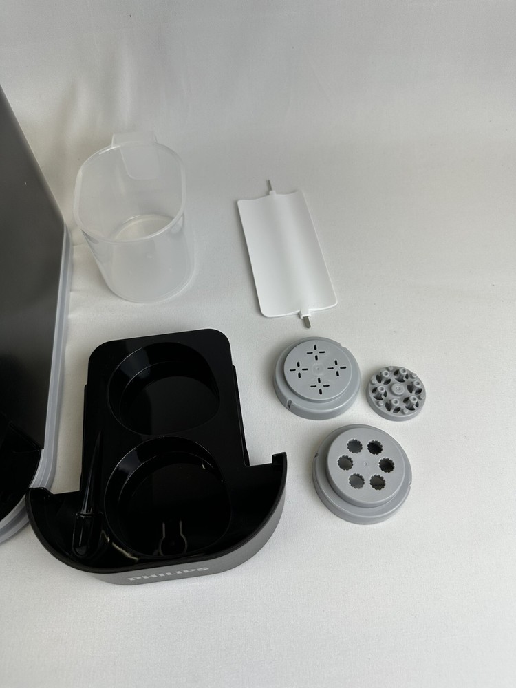 Philips Compact Pasta Maker Viva Collection 2016 Black Clean Tested