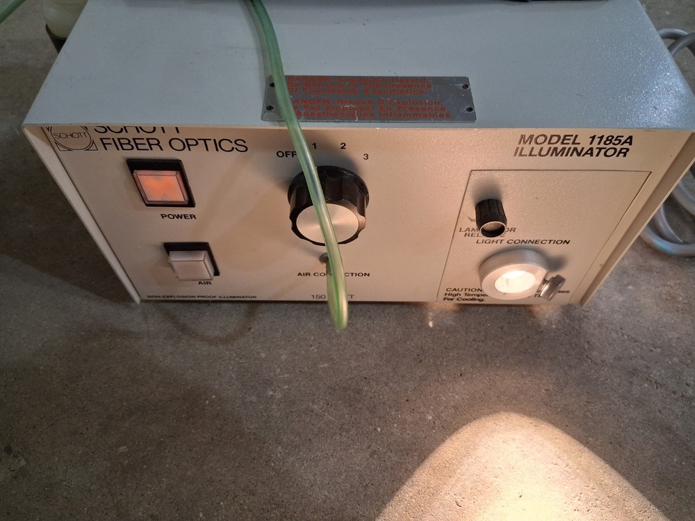 Schott Fiber Optics Model 1185A Illuminator