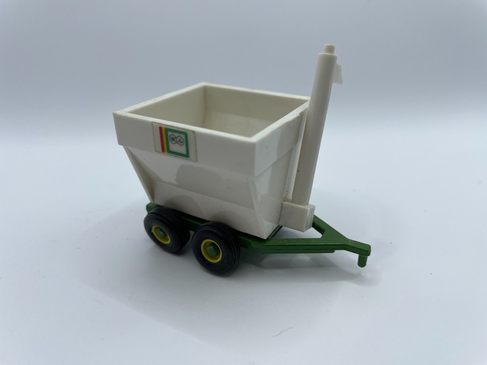 1/64 IMC Grain Cart