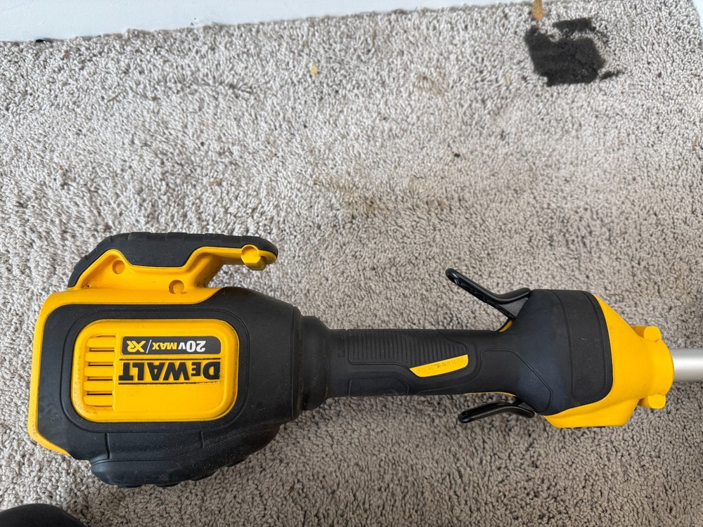DeWalt DCST920 20V Max Lithium-Ion XR Brushless String Trimmer (Tool Only)