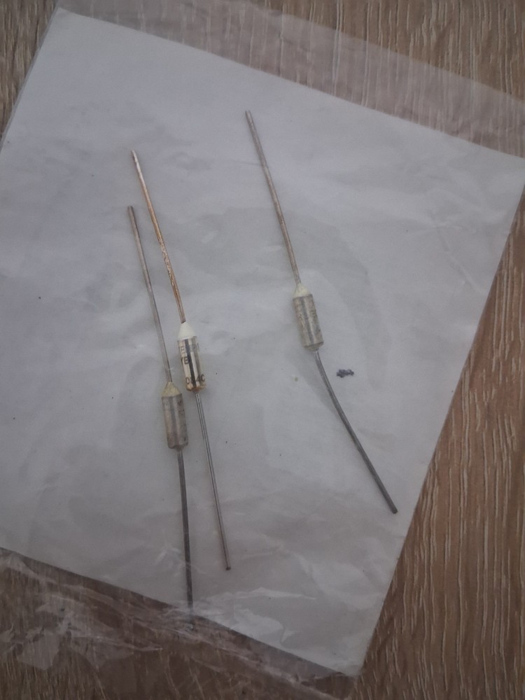 Keston Thermal Fuse Part No C08421000 New