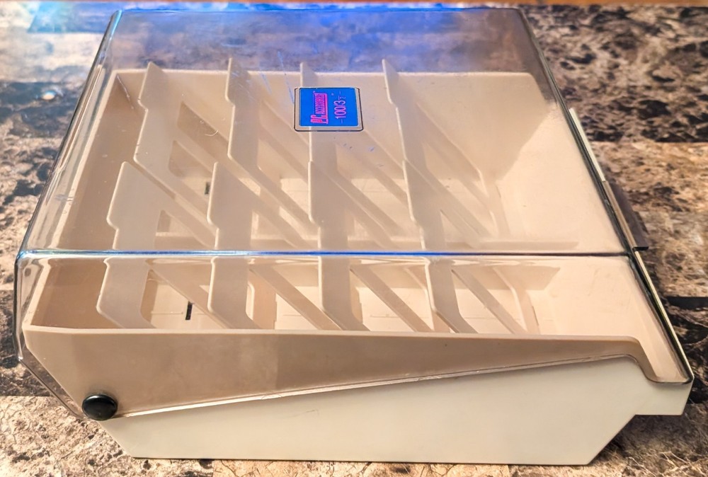 Vintage PC Accessories 100 3.5" Diskette Floppy Disk Disc Storage Box Case