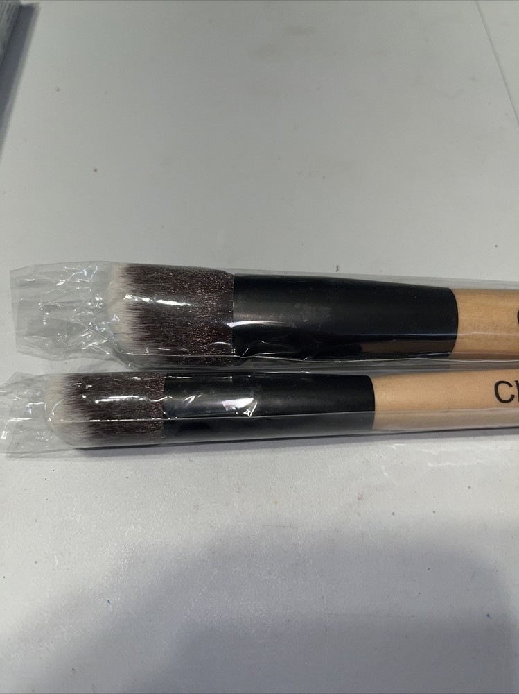 Chafful Make Up Brushes (2 PK) New