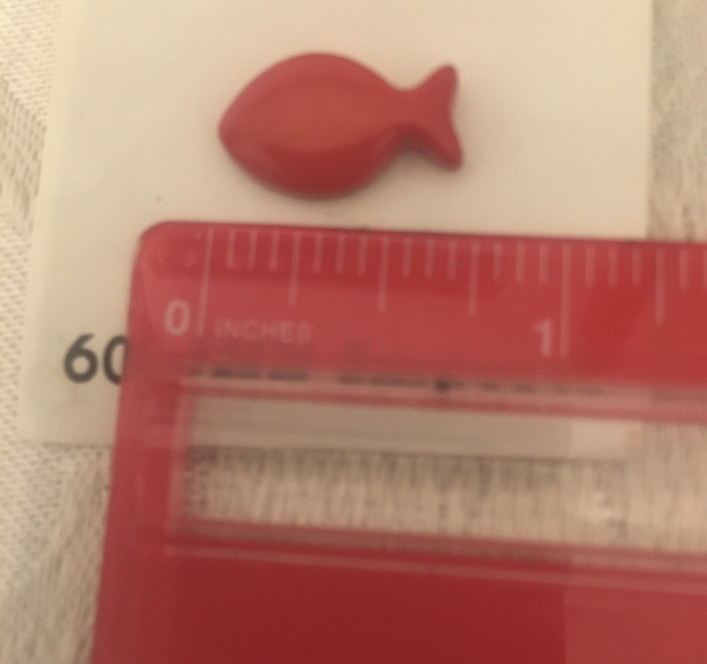 JHB Imports Red Fish Buttons 3 pcs
