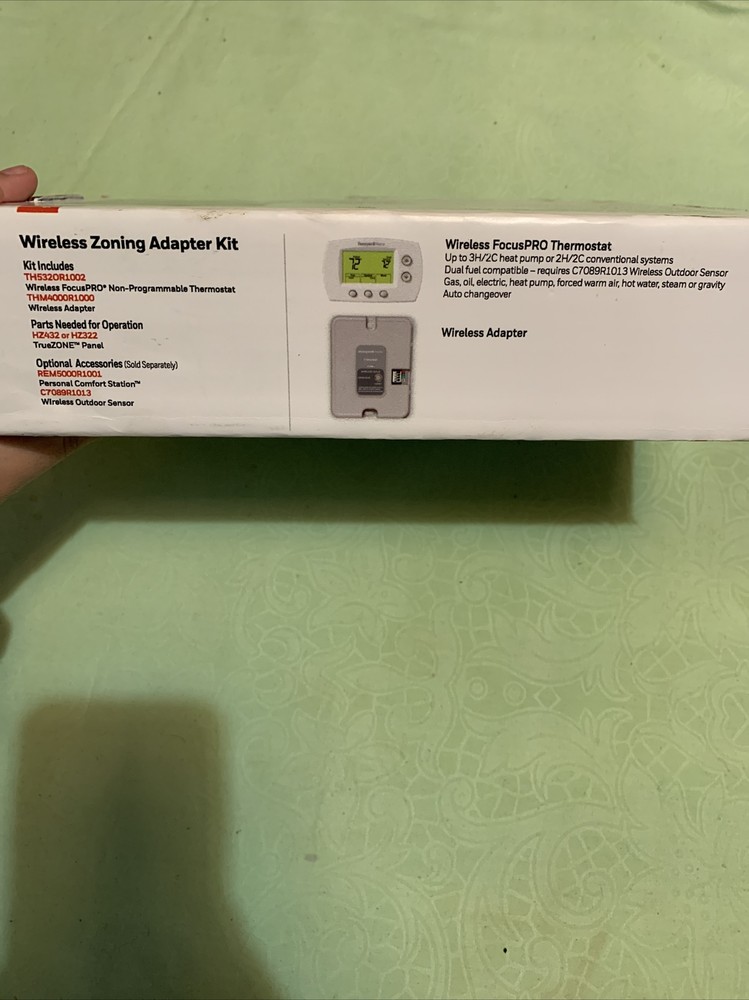 Honeywell YTH5320R1025 Wireless Non-Programmable FocusPRO Kit with Wireless Adap
