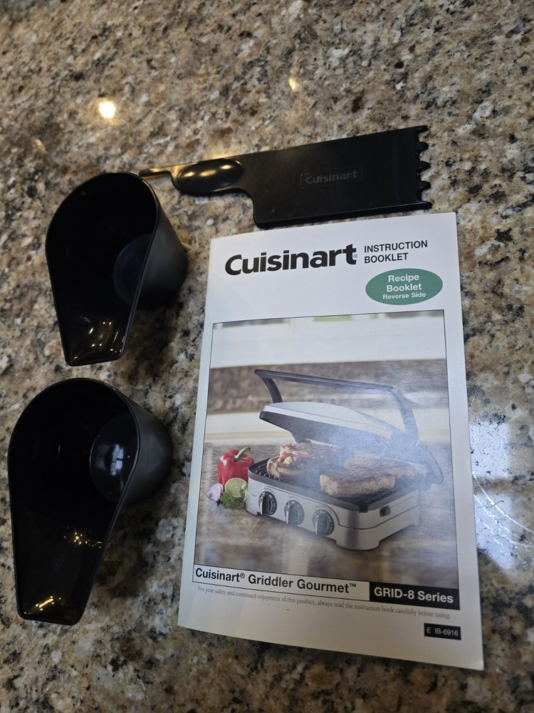 Cuisinart Versatile 2 Sets of Plates Grill Griddler Gourmet Model GRID-8PC