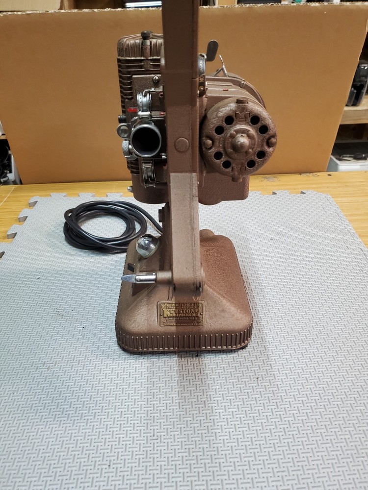 Keystone 8mm Projector Model K-108