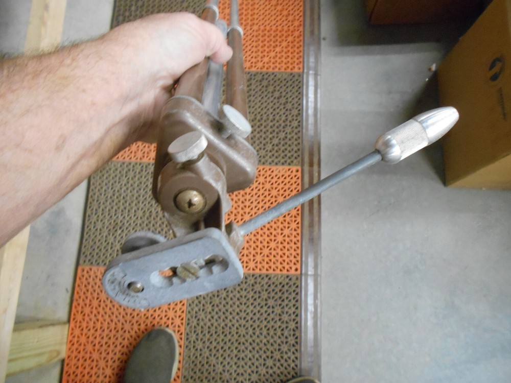 Whitehall 35/8 Tri Pod