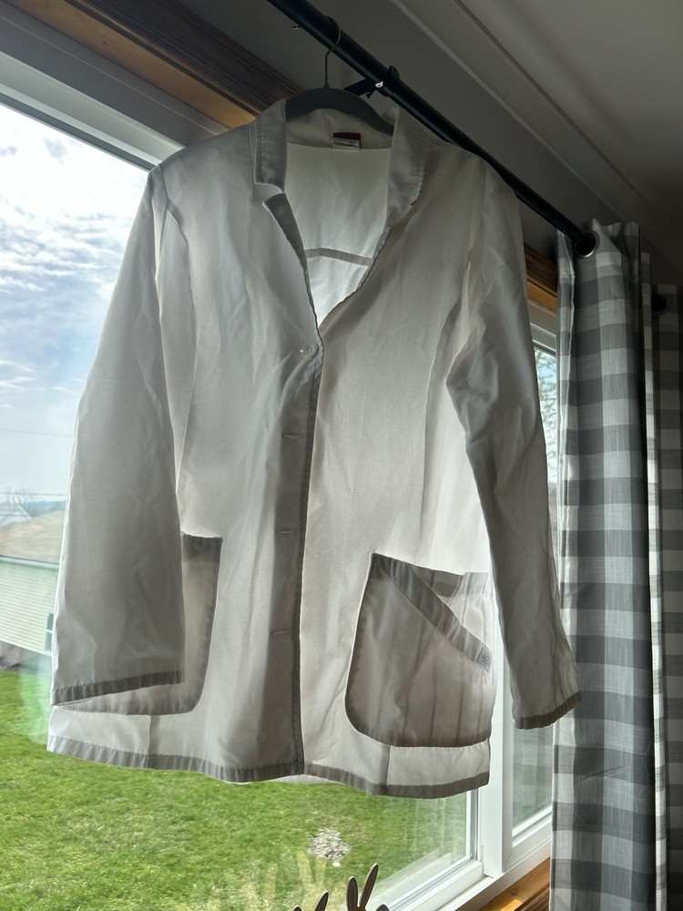 Dickies Lab Coat Women’s Size Medium White Long Sleeve Button Up Pockets