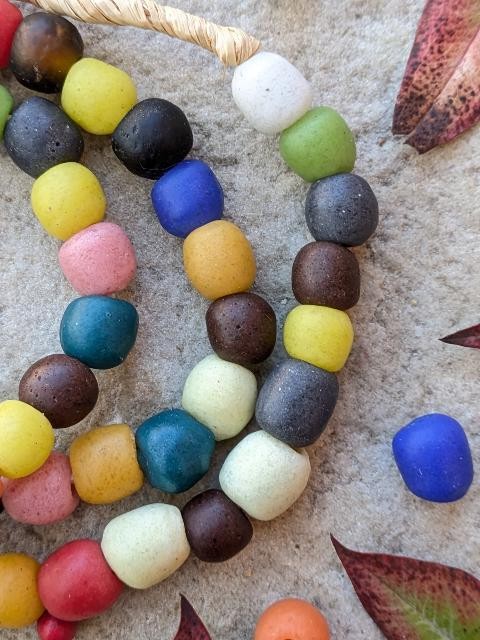 African Glass Beads [76897]