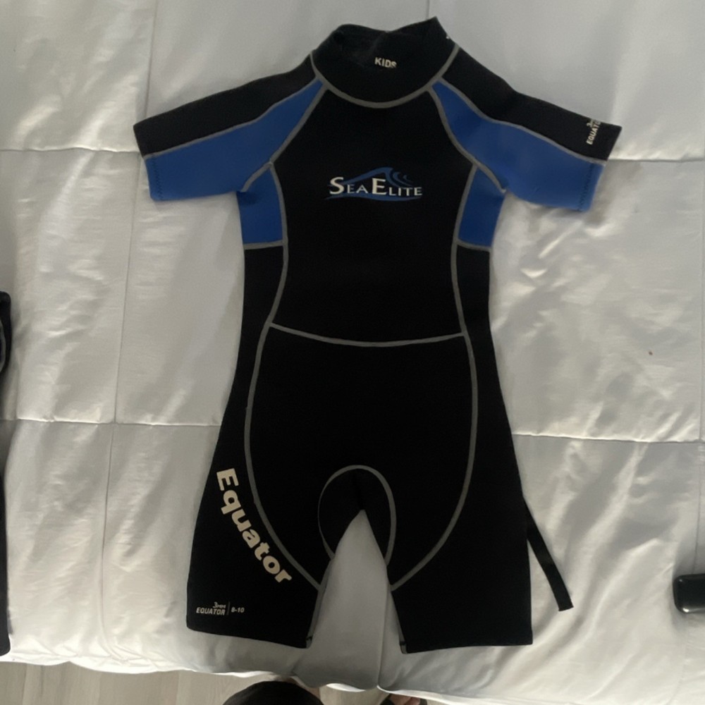 Sea Elite Equator 3mm Shorty Wetsuit Kids Size 8-10 Black Blue