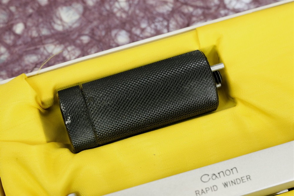 Canon Rangefinder Rapidwinder #15666 ............ Minty w/Box