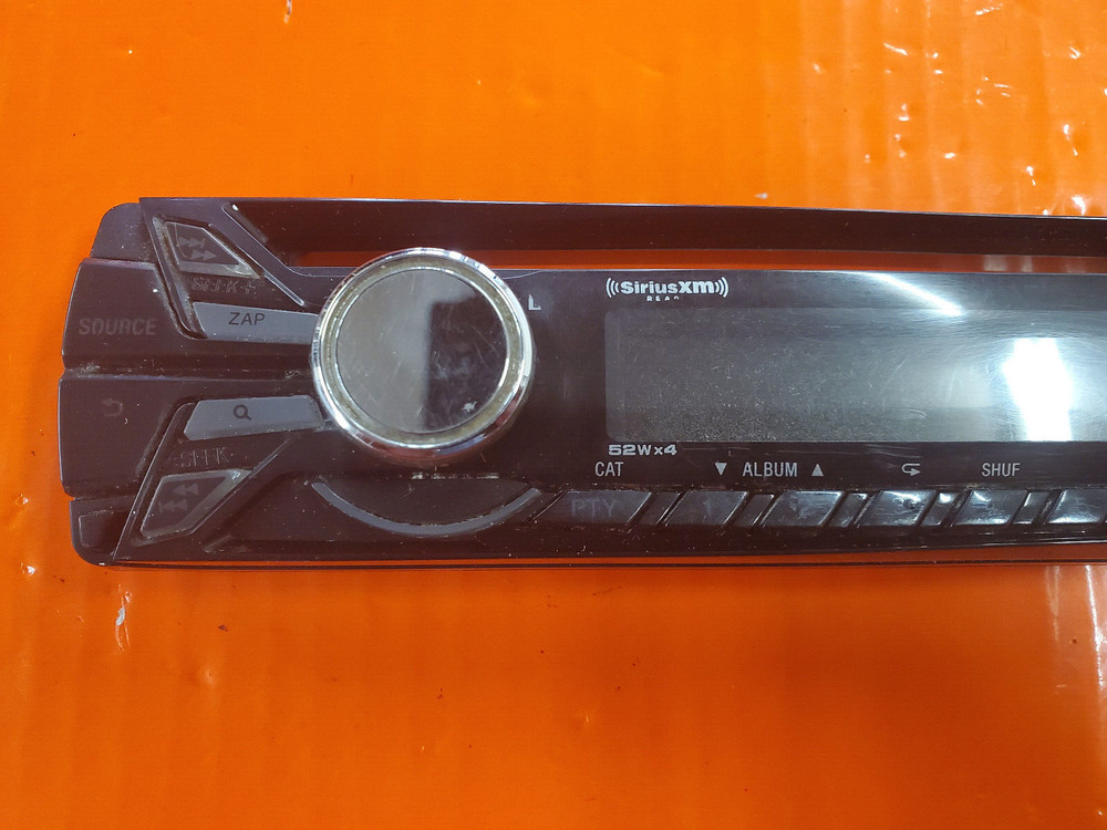 Sony CDX-GT570UP *FACE PLATE ONLY*