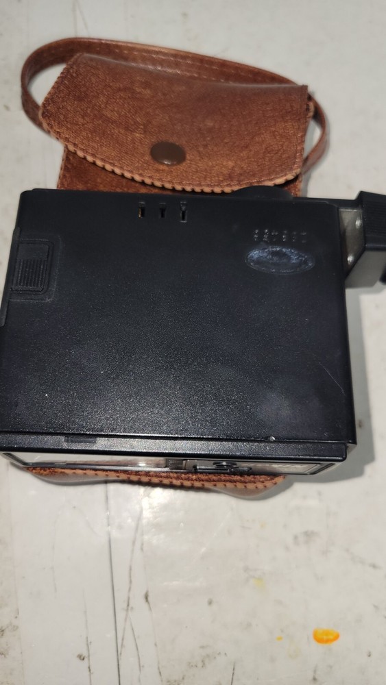 Nikon Speedlight SB-10 Shoe Mount Flash Untested