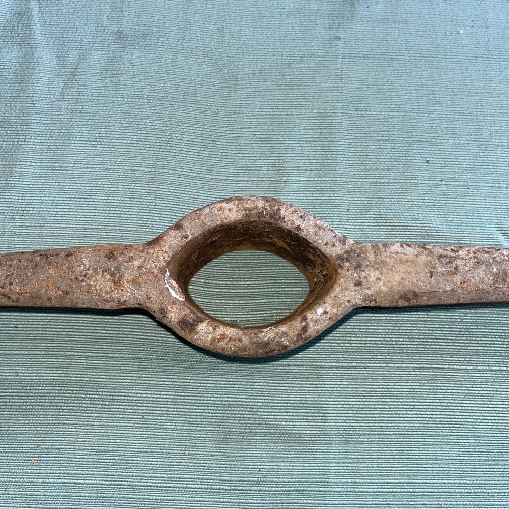 Large 7 Pound Antique Double Pick