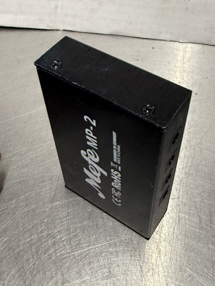 Mefe MP-2 (2 amp) Pedal Power Supply