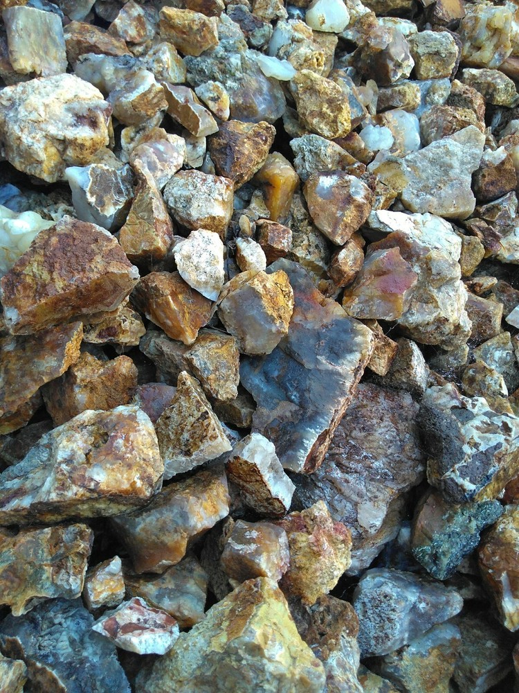 REGENCY ROSE GRAVEYARD POINT PLUME AGATE CUTTING SIZE ROUGH $4 PER LB 10LB LOTS!