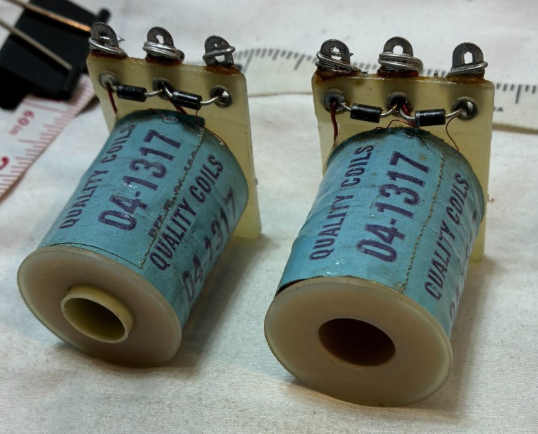 2 Williams Replacement Pinball Machine Coil FL-21-400, 33-1300-DC