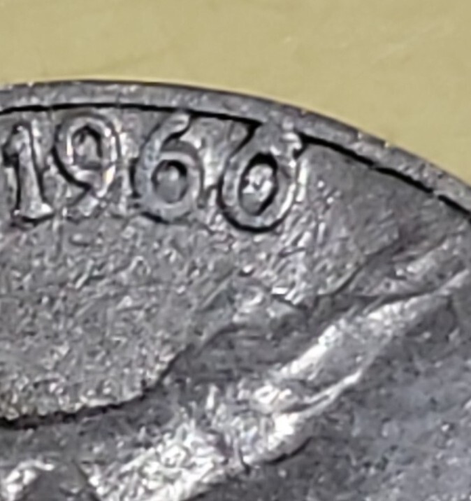 1960 D barr / die Crack / Cud Error Over The E & O - 5012