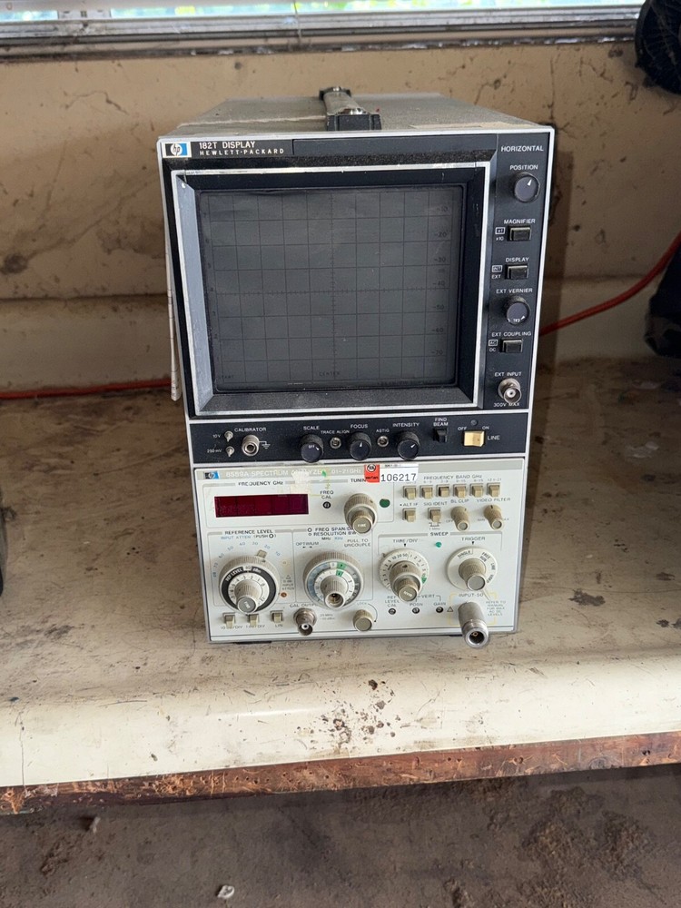 HP Hewlett-Packard 8559A Spectrum Analyzer