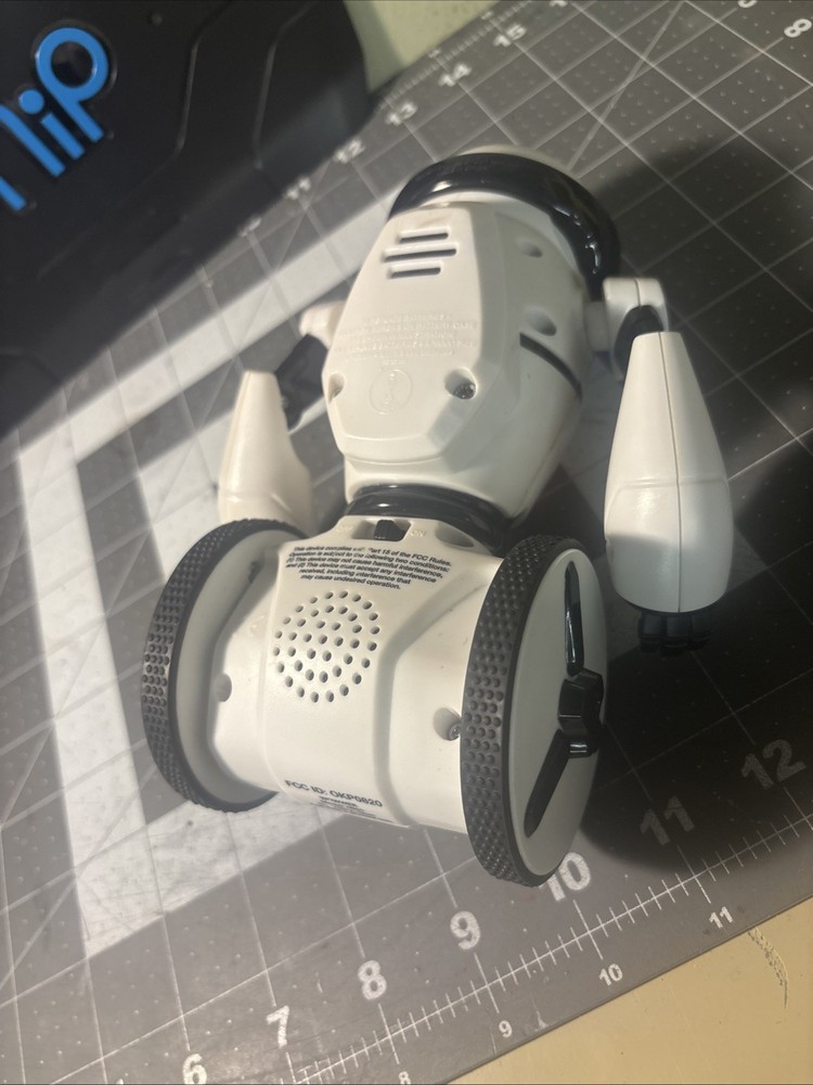 ⚡️WowWee MiP Arcade - Interactive Robot Buddy 🆕