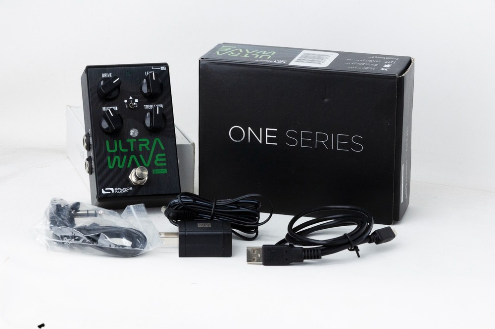 Source Audio Ultrawave Multiband Processor Bass Effects Pedal Black BRAND NEW