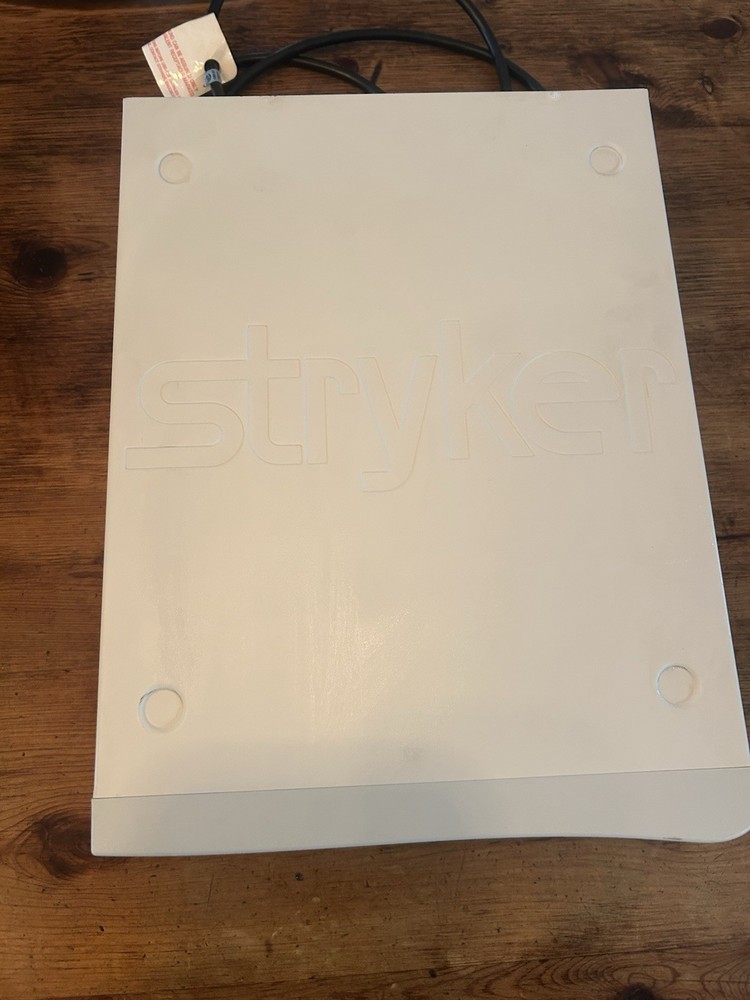 Stryker Pneumoclear Plus FM 300 CO2 Conditioning Insufflator 0620050000
