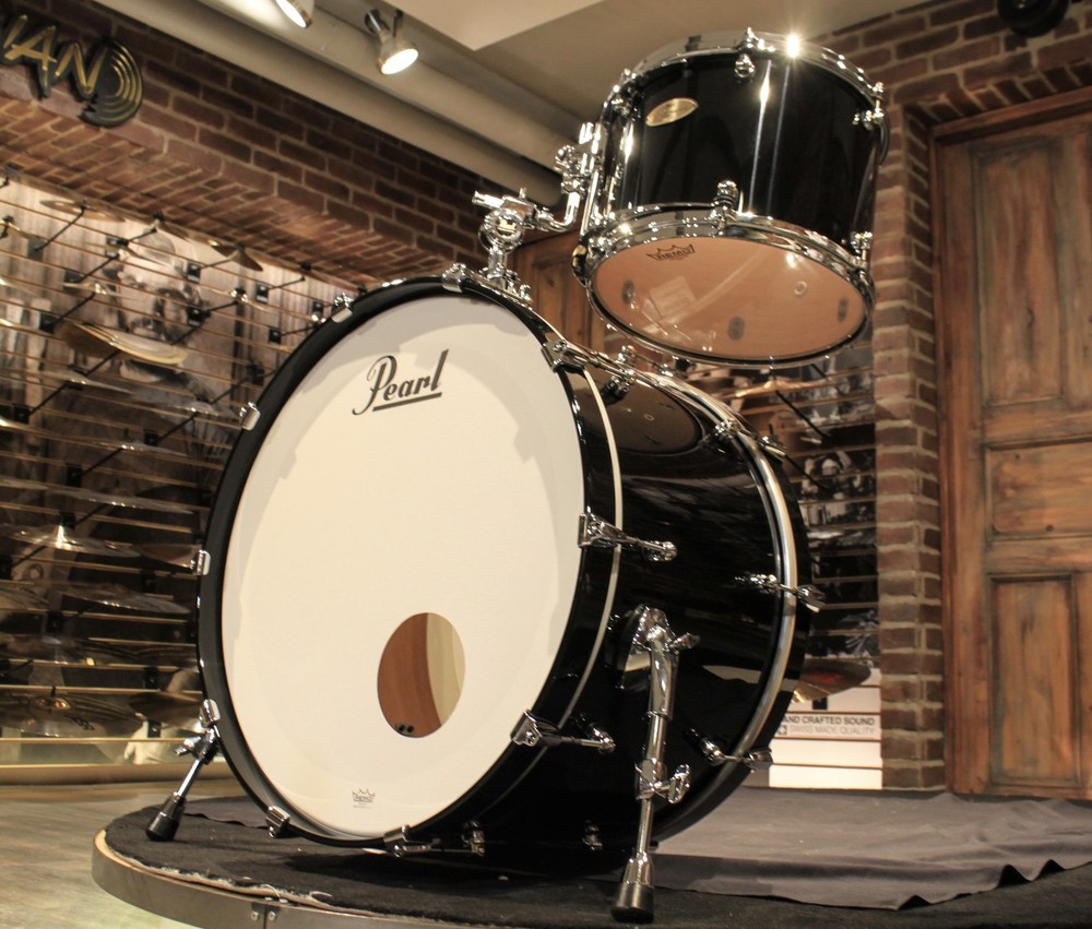 Pearl Reference One 3pcs Piano Black Drum Set (13-18-24) - New!