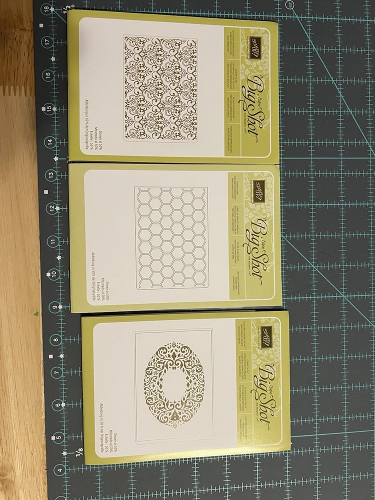 Stampin Up Textured Embossing Folders - Opened