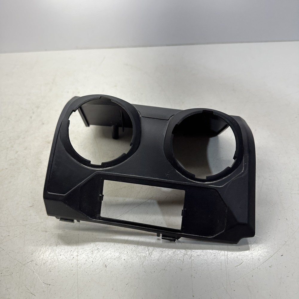 Central Grille Support - 2024 Canam Defender HD10 Limited