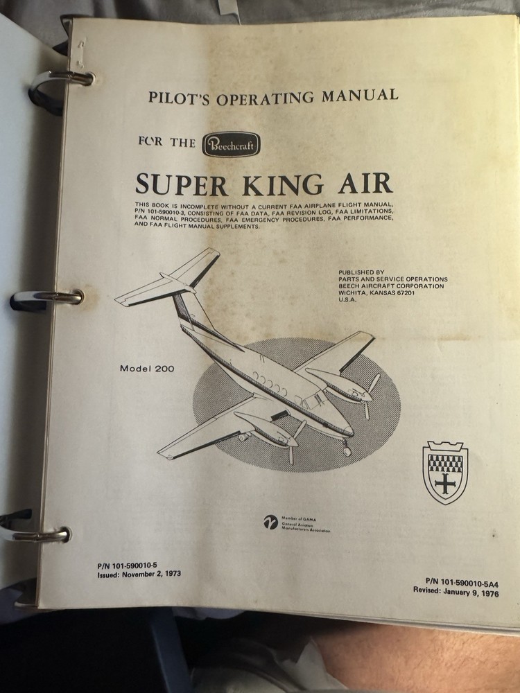 Beechcraft Super King Air Pilot's Operating Manual