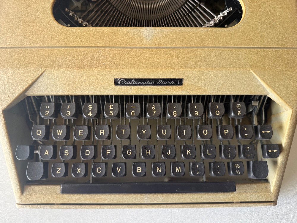 Typewriter Craftmatic Mark 1