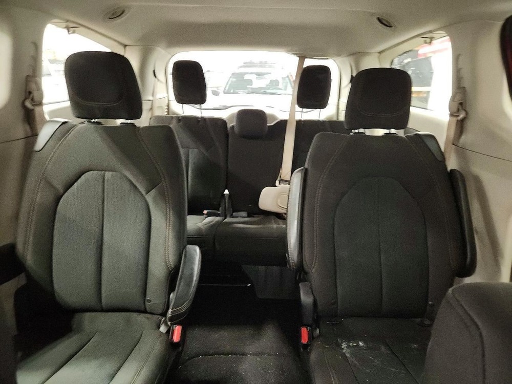 PACIFICA 2018 Fuse Box Cabin 805971