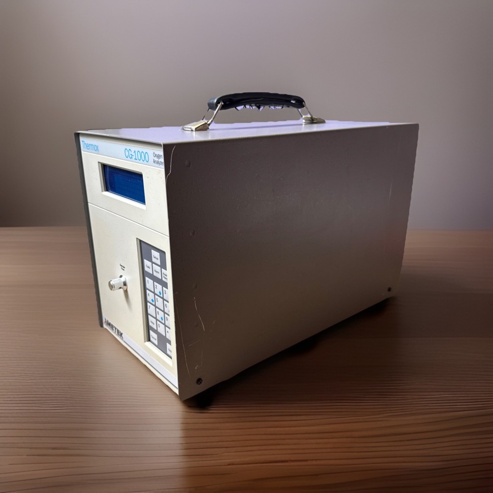 2 AMETEK Process Instruments Thermox CG-1000 Oxygen Analyzer Working